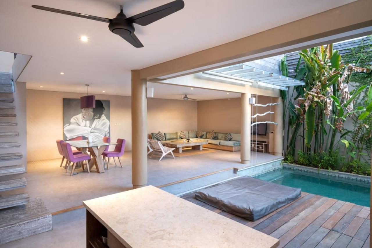 Ewa 1 Rumah pedesaan